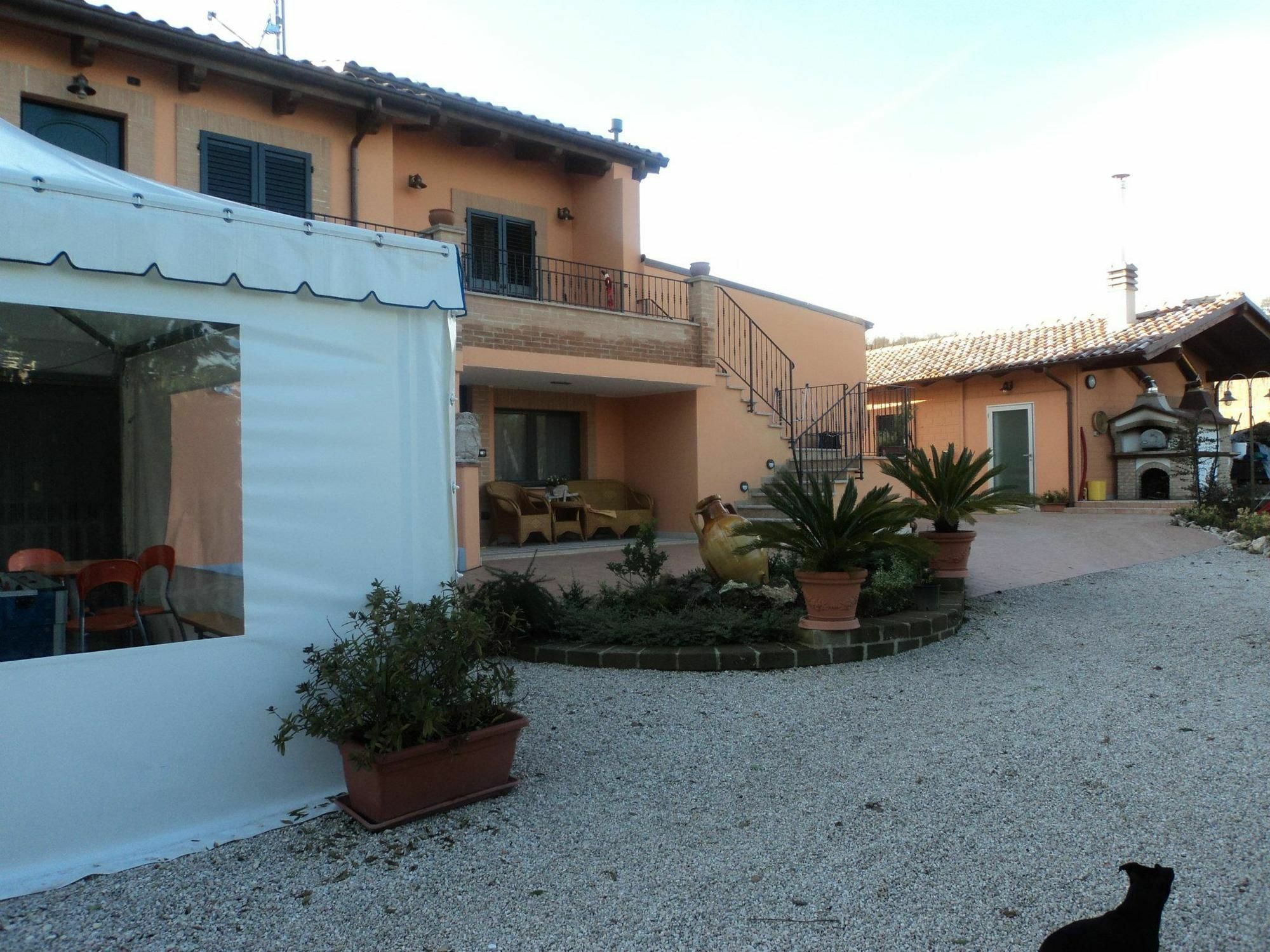 Agriturismo Le Vigne Fermo Exterior foto